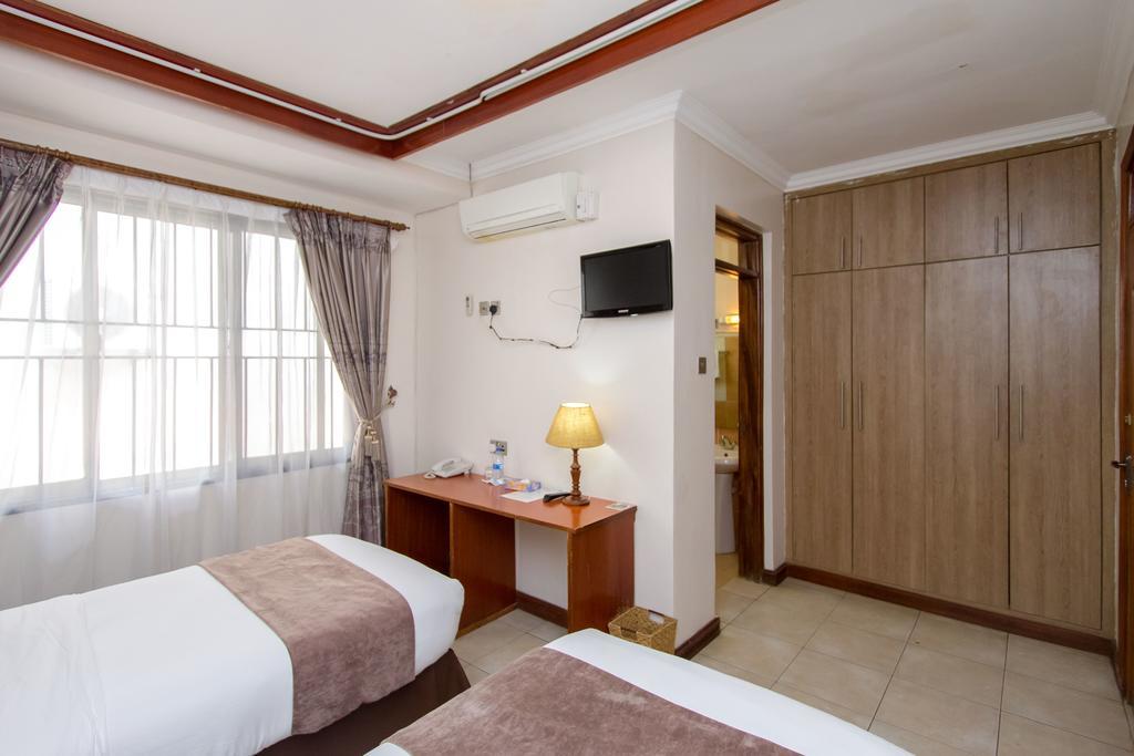 Victoria Comfort Inn Кисуму Экстерьер фото