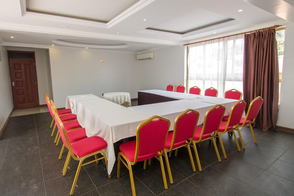 Victoria Comfort Inn Кисуму Экстерьер фото