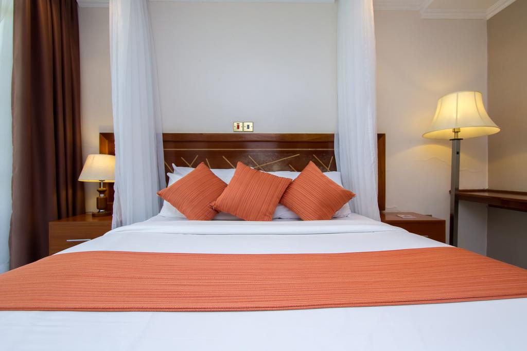 Victoria Comfort Inn Кисуму Экстерьер фото
