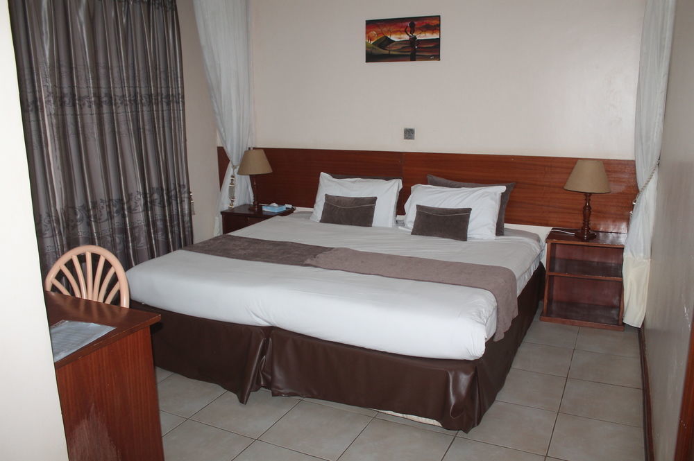 Victoria Comfort Inn Кисуму Экстерьер фото