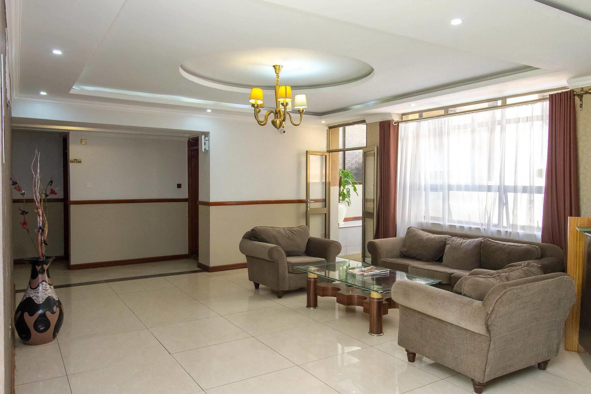 Victoria Comfort Inn Кисуму Экстерьер фото