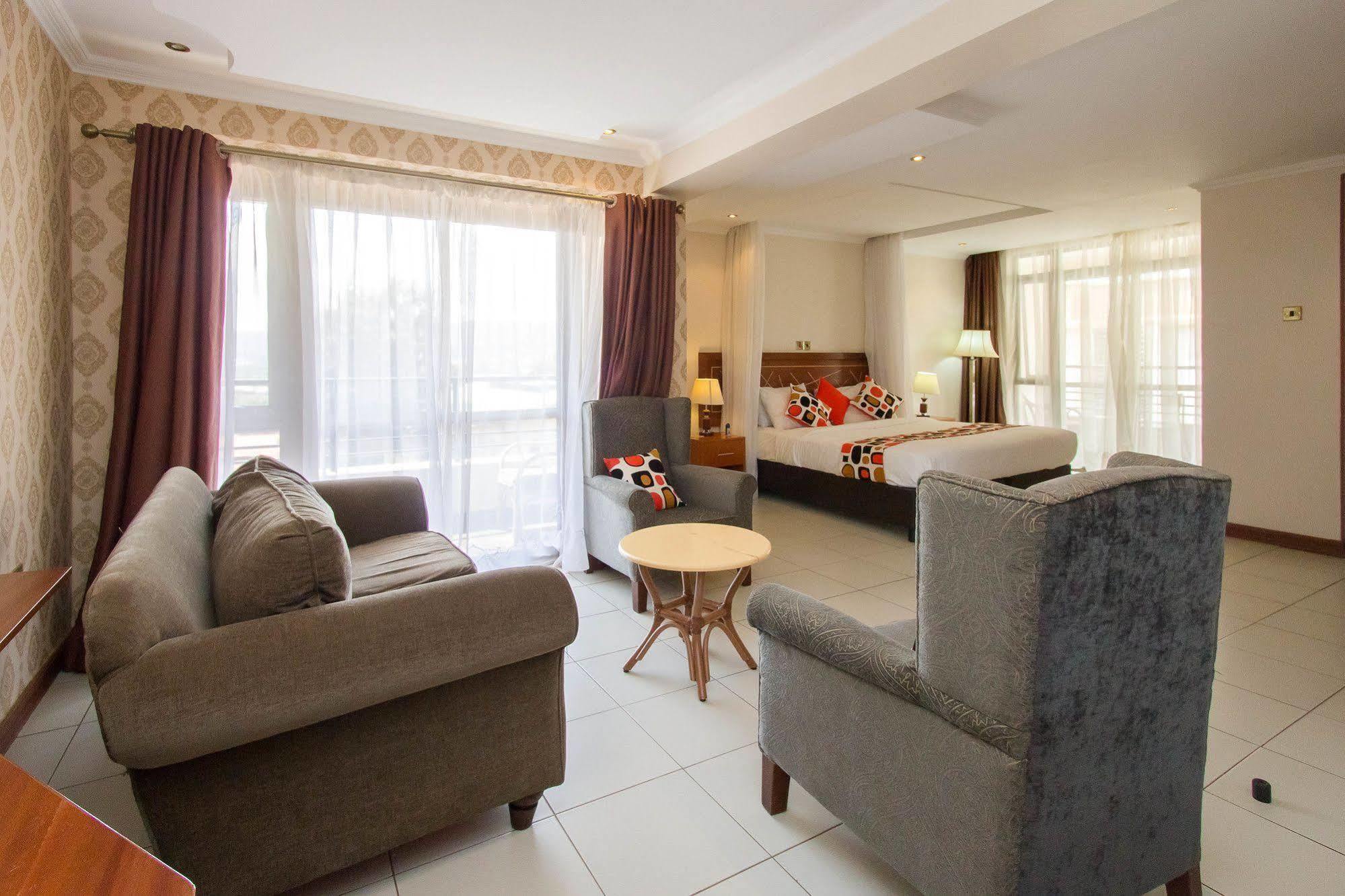 Victoria Comfort Inn Кисуму Экстерьер фото