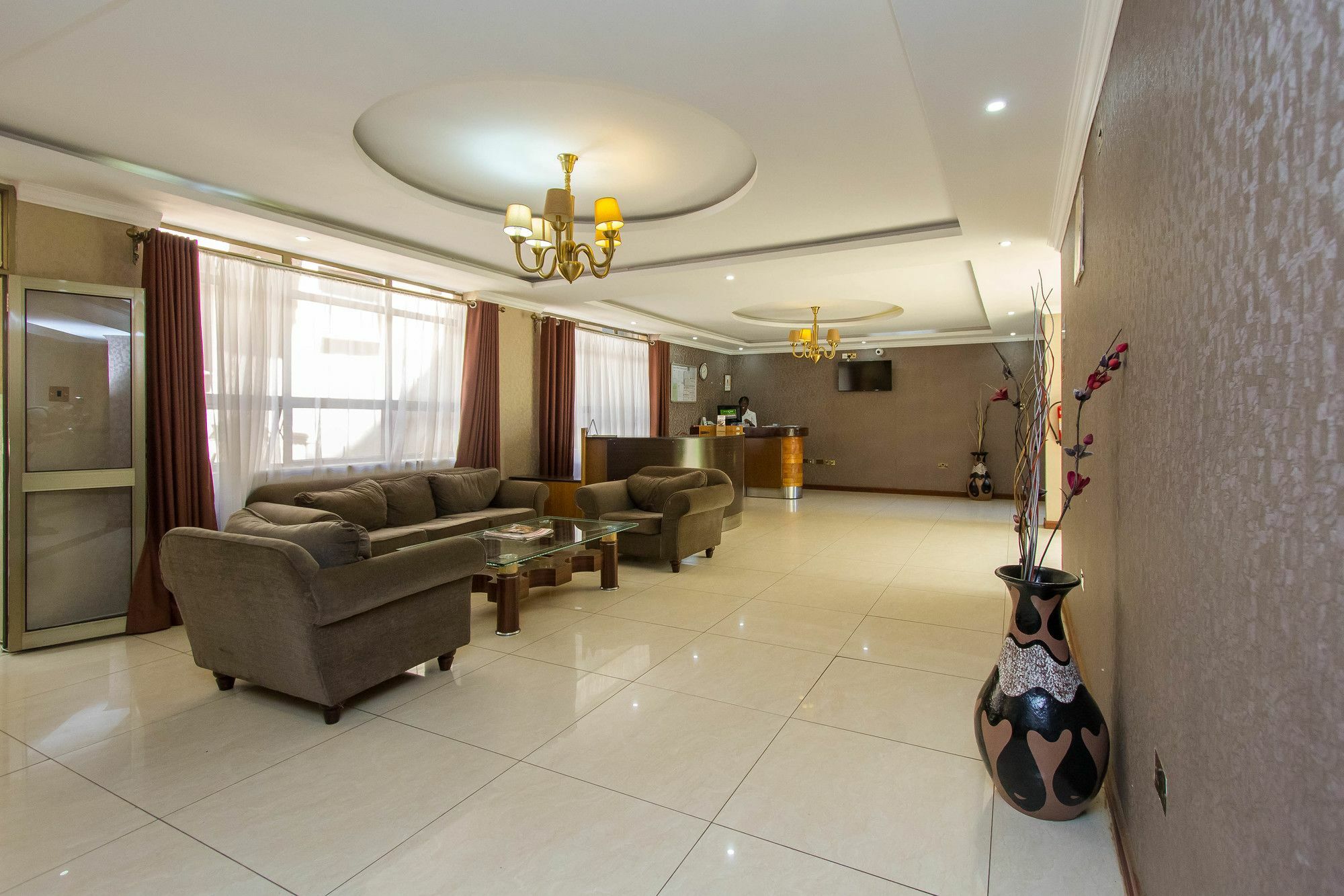 Victoria Comfort Inn Кисуму Экстерьер фото